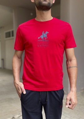 US Grand Polo Ανδρική κόκκινη κοντομάνικη μπλούζα με τ΄ύπωμα USN41698MR