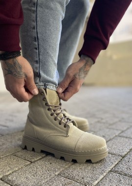 Ανδρικά μπεζ μποτάκια με τρακτερωτή σόλα B026