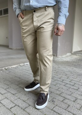 Ανδρικό μπεζ παντελόνι καπαρντίνα Chinos BO2909B