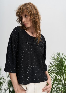 JULANE ΜΠΛΟΥΖΑ