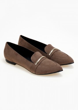 Issue - Μυτερά loafers με διακοσμητική αγκράφα - Πούρο