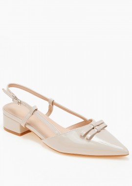 Χαμηλά εξώφτερνα μυτερά γοβάκια με φιογκάκια - Μπεζ