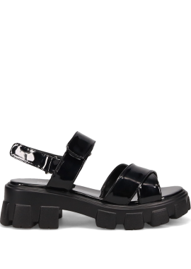 Μαύρο flatform σανδάλι