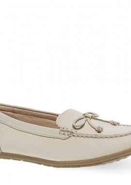 CLARKS - Γυναικεία Δερμάτινα Μοκασίνια Clarks 26186932