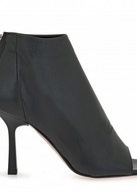 GISEL MOIRE - ΜΠΟΤΑΚΙΑ σχέδιο: W37930185