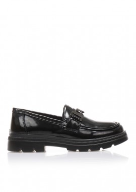 Oxfords μαύρα λουστρίνι με διακοσμητική αγκράφα ΜΑΥΡΟ