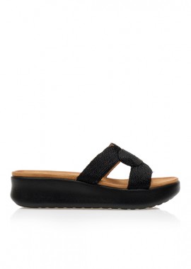 Flatforms μαύρα δερματίνη με σχέδιο πλέξη στην φάσα ΜΑΥΡΟ
