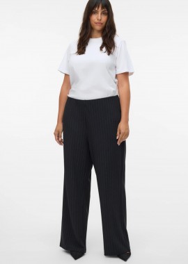 - Ριγέ παντελόνι σε άνετη γραμμή VERO MODA
