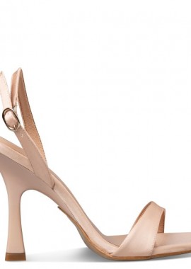 Envie Shoes - FLARED HEEL SANDALS