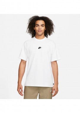 - Nike Premium Essential Sustainable Tshirt DO7392100