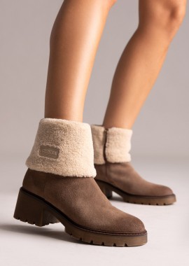 CARMELA - CARMELA Suede Ankle Boots with Sherpa Cuff - 162659 - Taupe Suede