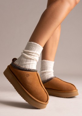 KELARA - KELARA Fur Lined Winter Slippers - K41219 - Camel Suede