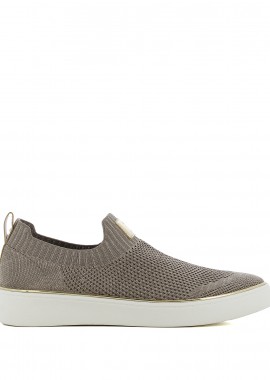 SJ - Taupe slip-on sneaker